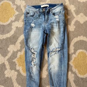 Vici distressed skinny jeans size 2